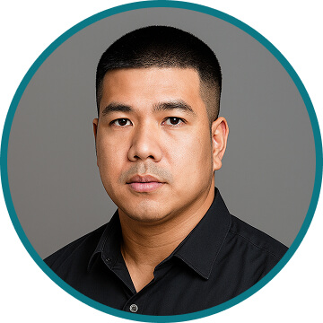 Robin Kanathong, Senior Villa Consultant at Saraya Beach Resort Lombok